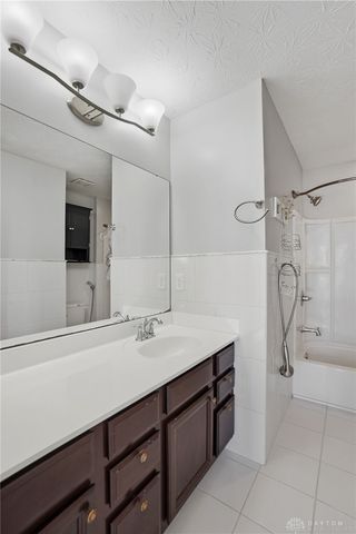 1433 Senna Street, Tipp City, OH 45371