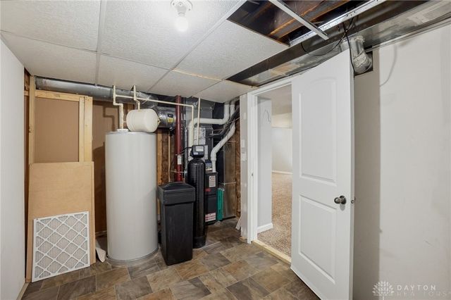 1433 Senna Street, Tipp City, OH 45371