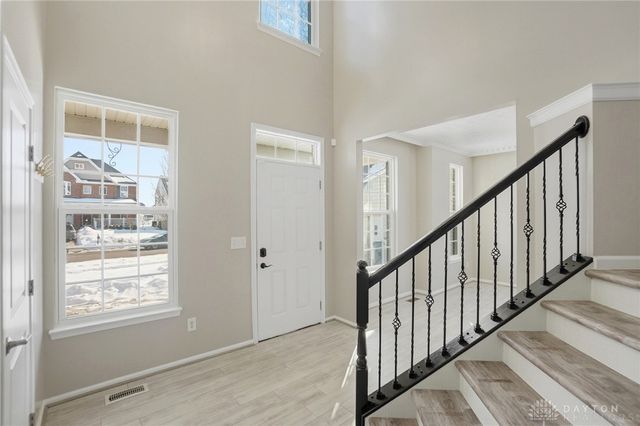 1433 Senna Street, Tipp City, OH 45371