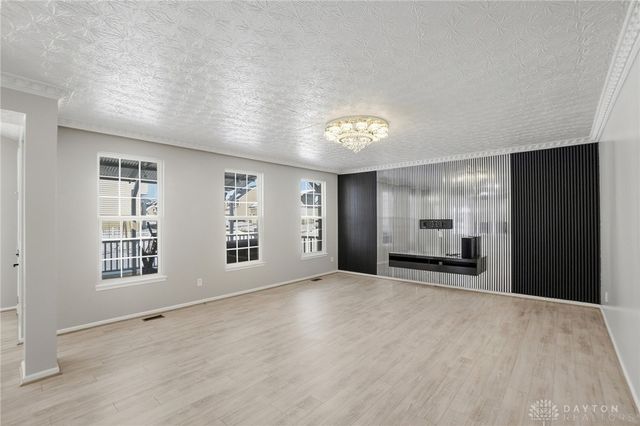 1433 Senna Street, Tipp City, OH 45371