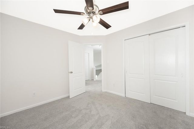 417 Broad Bend CIR, Chesapeake, VA 23320