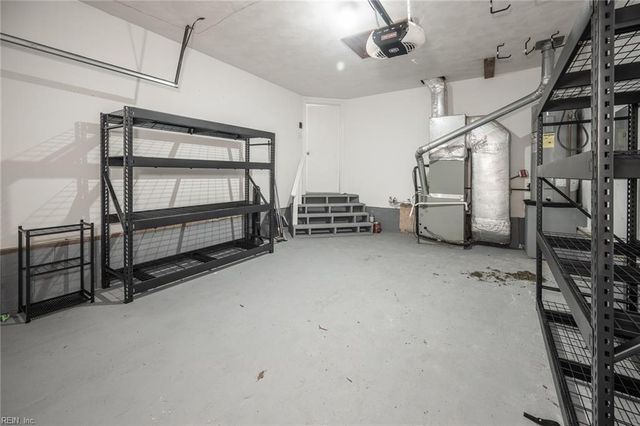 417 Broad Bend CIR, Chesapeake, VA 23320