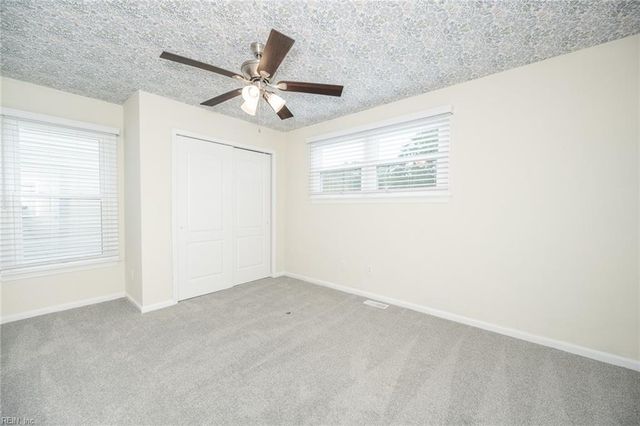 417 Broad Bend CIR, Chesapeake, VA 23320