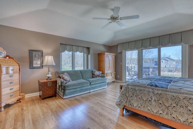 N24W30426 Crystal Springs DRIVE, Pewaukee, WI 53072