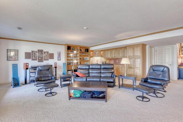 N24W30426 Crystal Springs DRIVE, Pewaukee, WI 53072