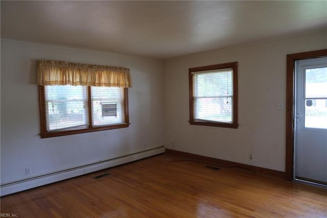 3911 South ST, Portsmouth, VA 23707