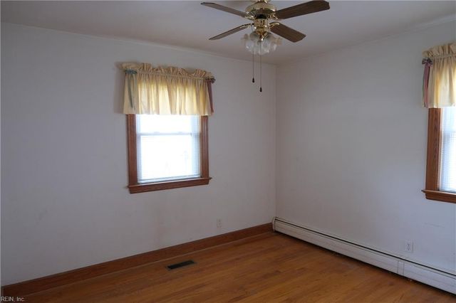3911 South ST, Portsmouth, VA 23707