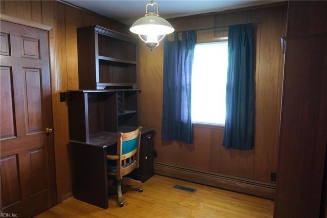 3911 South ST, Portsmouth, VA 23707