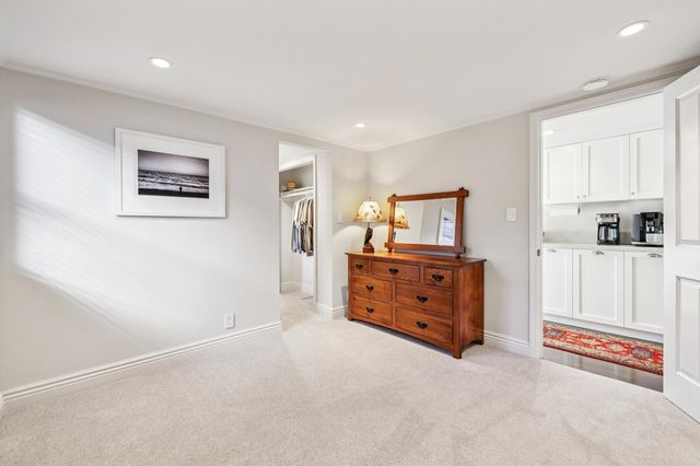 1416 Versailles Ave, Alameda, CA 94501