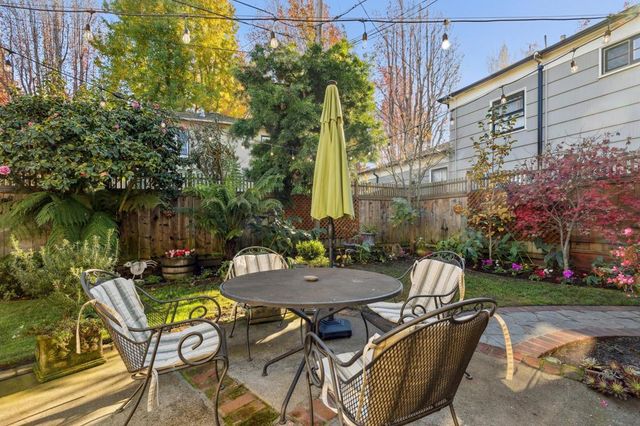 1416 Versailles Ave, Alameda, CA 94501