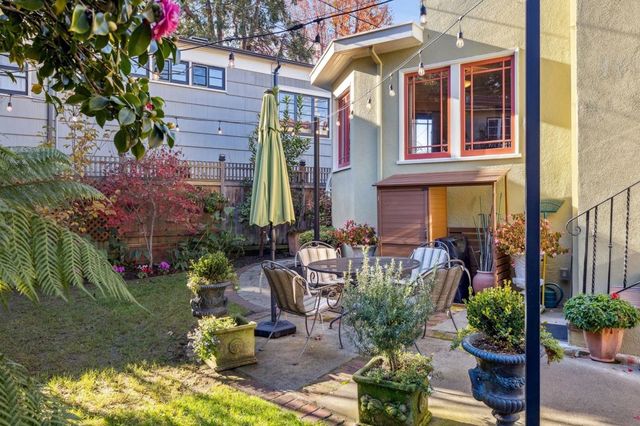 1416 Versailles Ave, Alameda, CA 94501