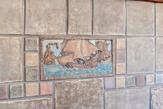 1416 Versailles Ave, Alameda, CA 94501