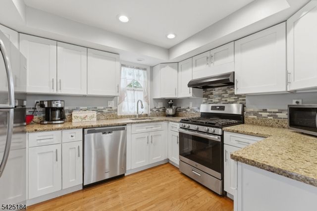 13 New St, Washington Boro, NJ 07882
