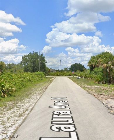 6012 Laura AVE N, Lehigh Acres, FL 33971