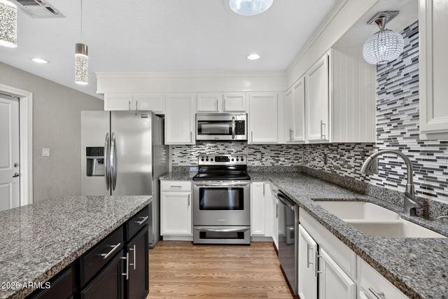 2253 W BOSTON Street, Chandler, AZ 85224