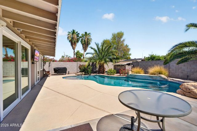 2253 W BOSTON Street, Chandler, AZ 85224
