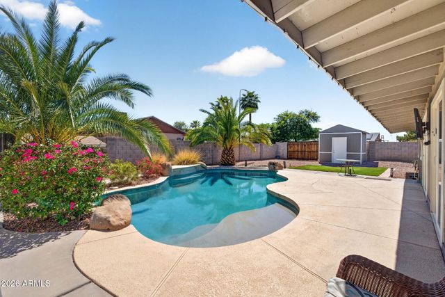 2253 W BOSTON Street, Chandler, AZ 85224