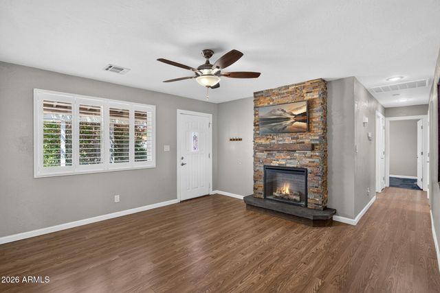 2253 W BOSTON Street, Chandler, AZ 85224