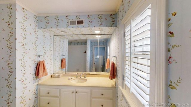 1001 Rockford Court, Ardmore, OK 73401