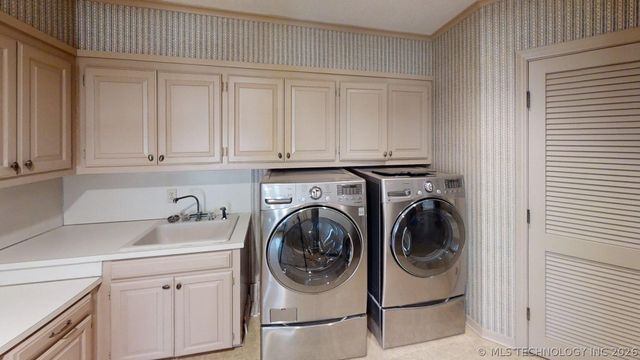 1001 Rockford Court, Ardmore, OK 73401