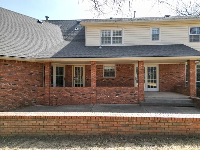 1001 Rockford Court, Ardmore, OK 73401