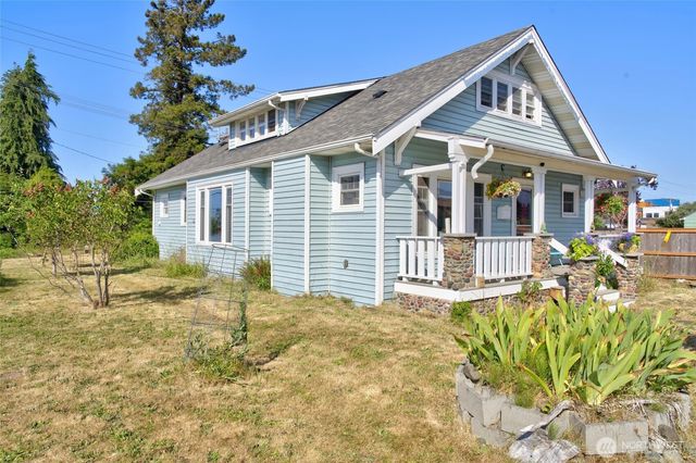 237 W Third Street, Port Angeles, WA 98362
