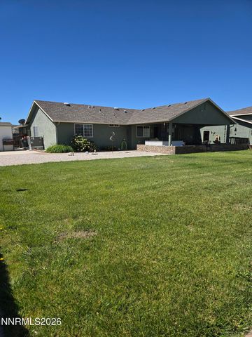 670 Hunter Park Way, Fallon, NV 89406