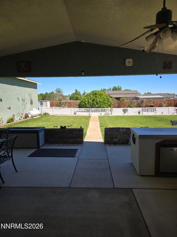 670 Hunter Park Way, Fallon, NV 89406