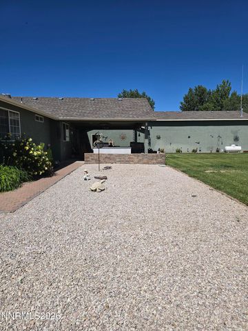 670 Hunter Park Way, Fallon, NV 89406