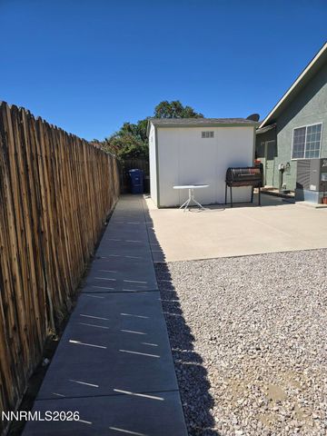 670 Hunter Park Way, Fallon, NV 89406