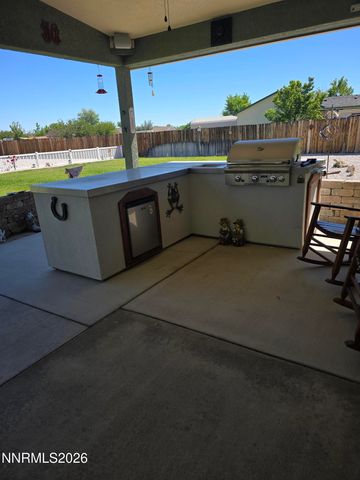 670 Hunter Park Way, Fallon, NV 89406
