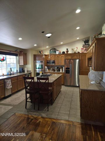 670 Hunter Park Way, Fallon, NV 89406