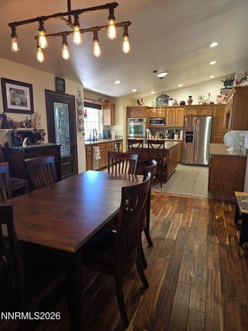 670 Hunter Park Way, Fallon, NV 89406