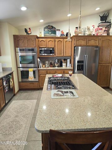 670 Hunter Park Way, Fallon, NV 89406