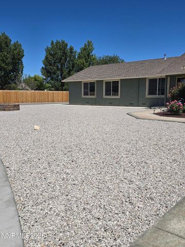670 Hunter Park Way, Fallon, NV 89406