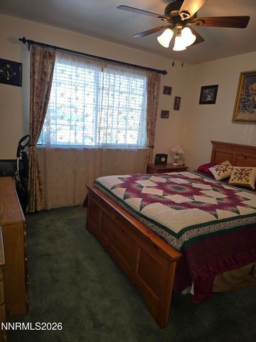 670 Hunter Park Way, Fallon, NV 89406
