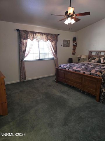 670 Hunter Park Way, Fallon, NV 89406