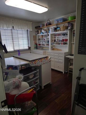 670 Hunter Park Way, Fallon, NV 89406
