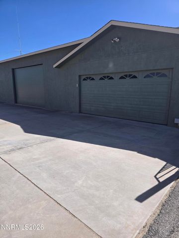 670 Hunter Park Way, Fallon, NV 89406