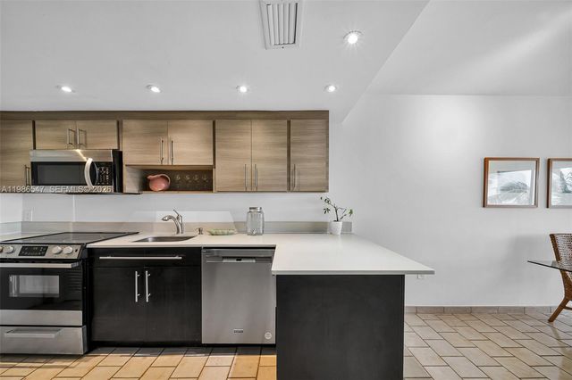 555 Crandon Blvd 53, Key Biscayne, FL 33149