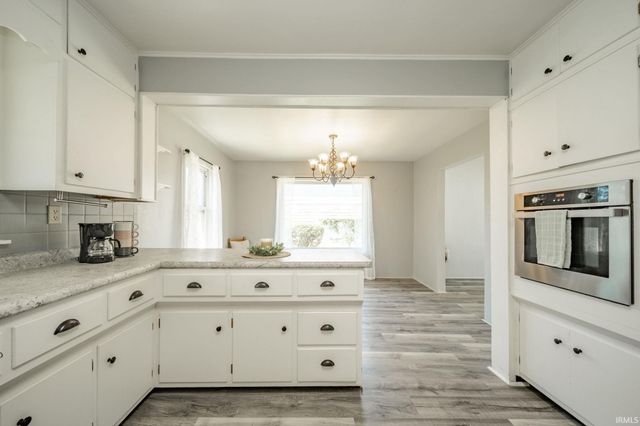 14417 W Wayne Street, Daleville, IN 47334