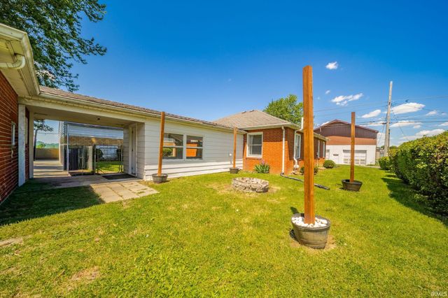 14417 W Wayne Street, Daleville, IN 47334
