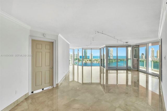 3370 Hidden Bay Drive 2708, Aventura, FL 33180