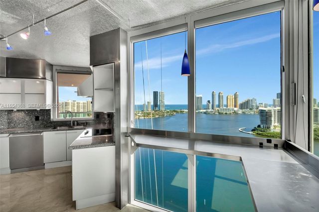 3370 Hidden Bay Drive 2708, Aventura, FL 33180