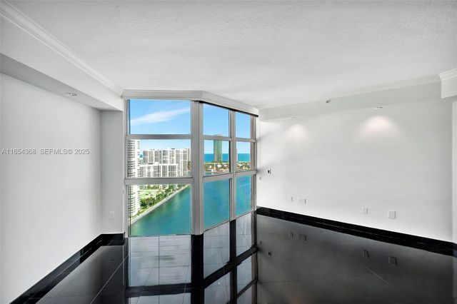 3370 Hidden Bay Drive 2708, Aventura, FL 33180