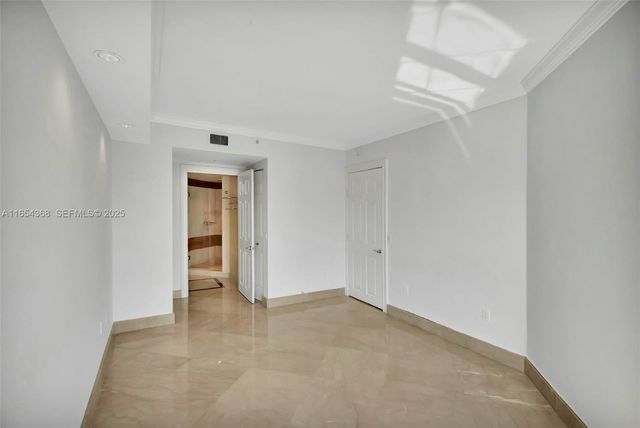 3370 Hidden Bay Drive 2708, Aventura, FL 33180