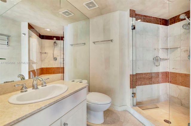 3370 Hidden Bay Drive 2708, Aventura, FL 33180