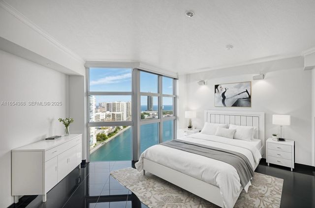 3370 Hidden Bay Drive 2708, Aventura, FL 33180