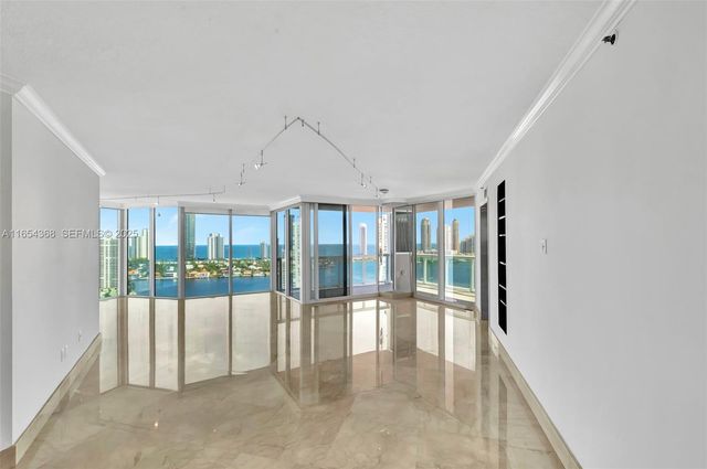 3370 Hidden Bay Drive 2708, Aventura, FL 33180