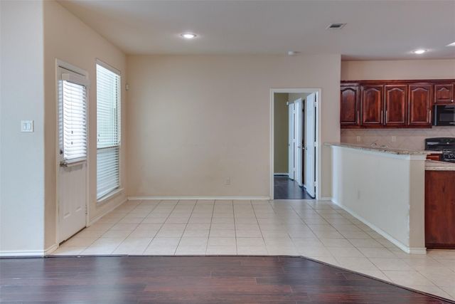 6677 Friendsway Drive, Fort Worth, TX 76137